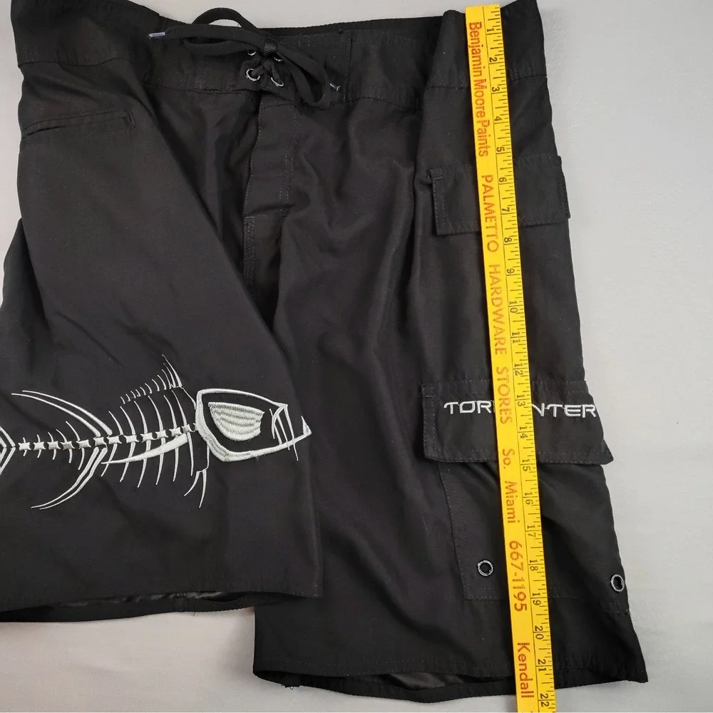Tormenter Mens Size 38 Board Shorts Swim Trunks Black Fish Skeleton Graphic